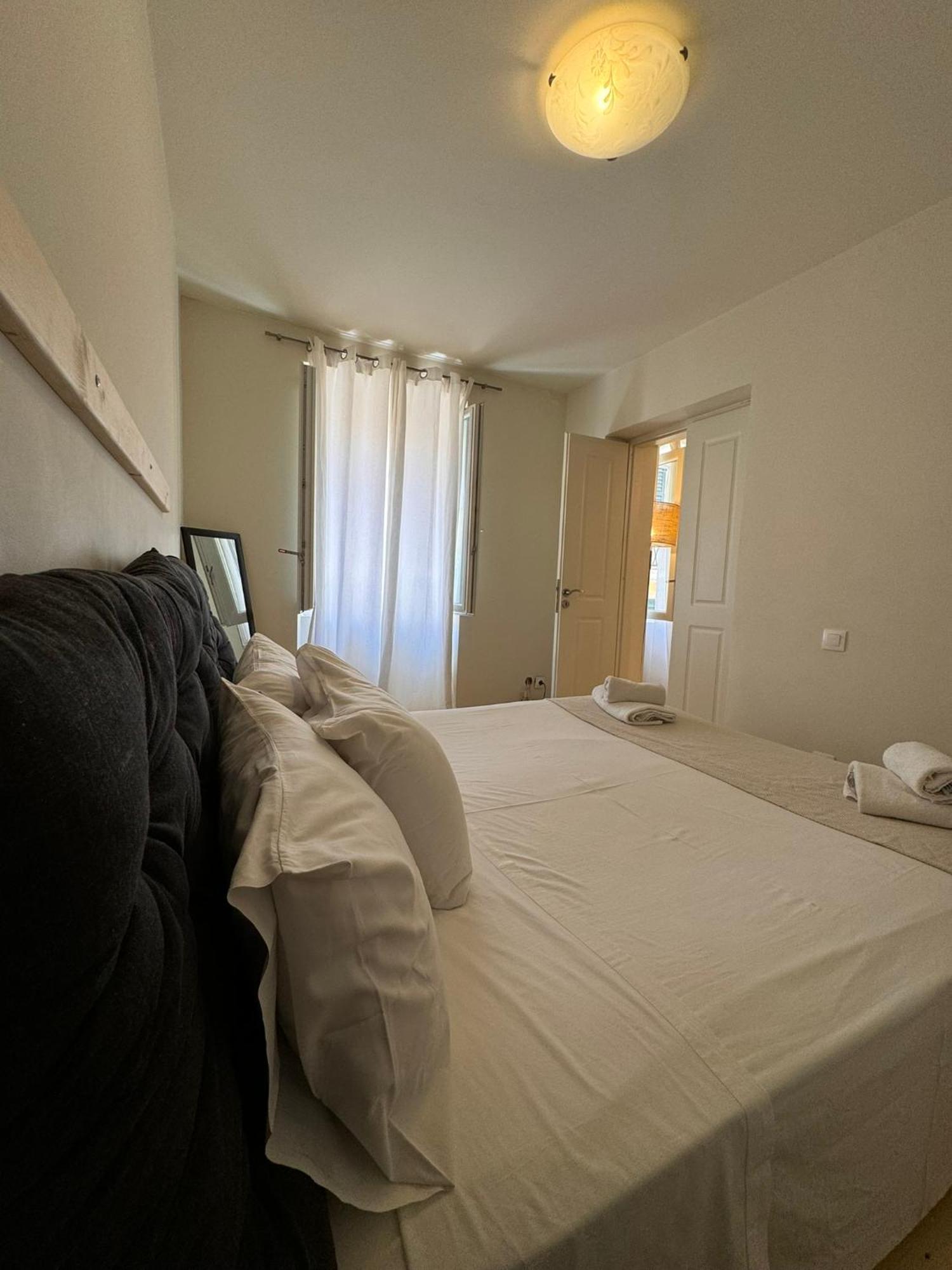 The Centric Apt By Loc Hospitality Corfu (city) Exterior foto