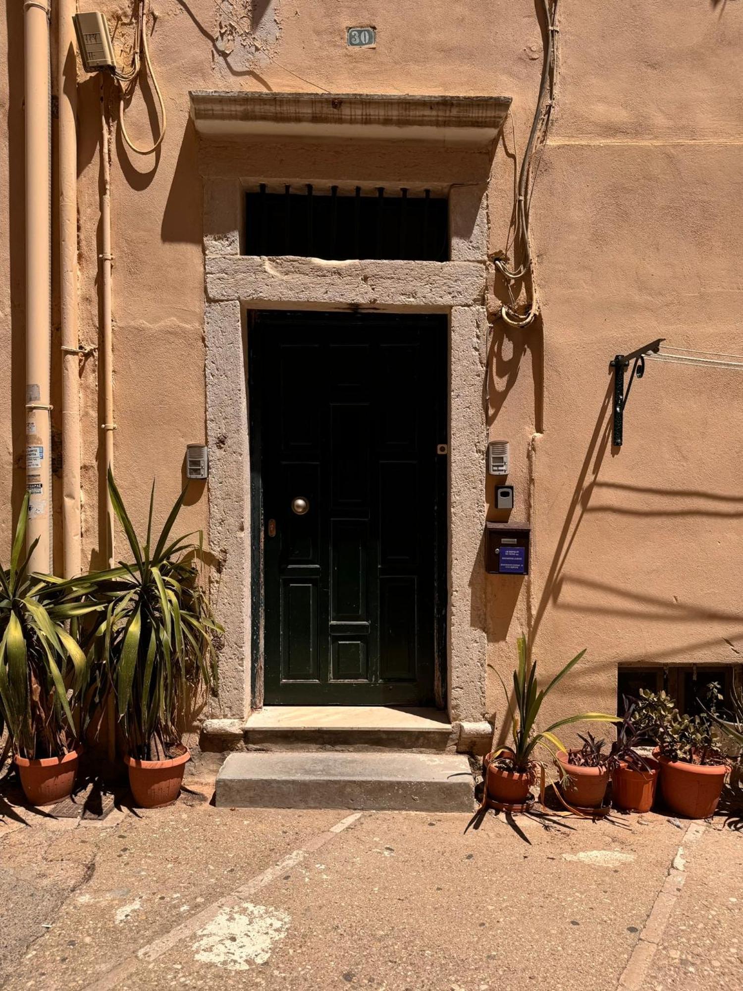The Centric Apt By Loc Hospitality Corfu (city) Exterior foto